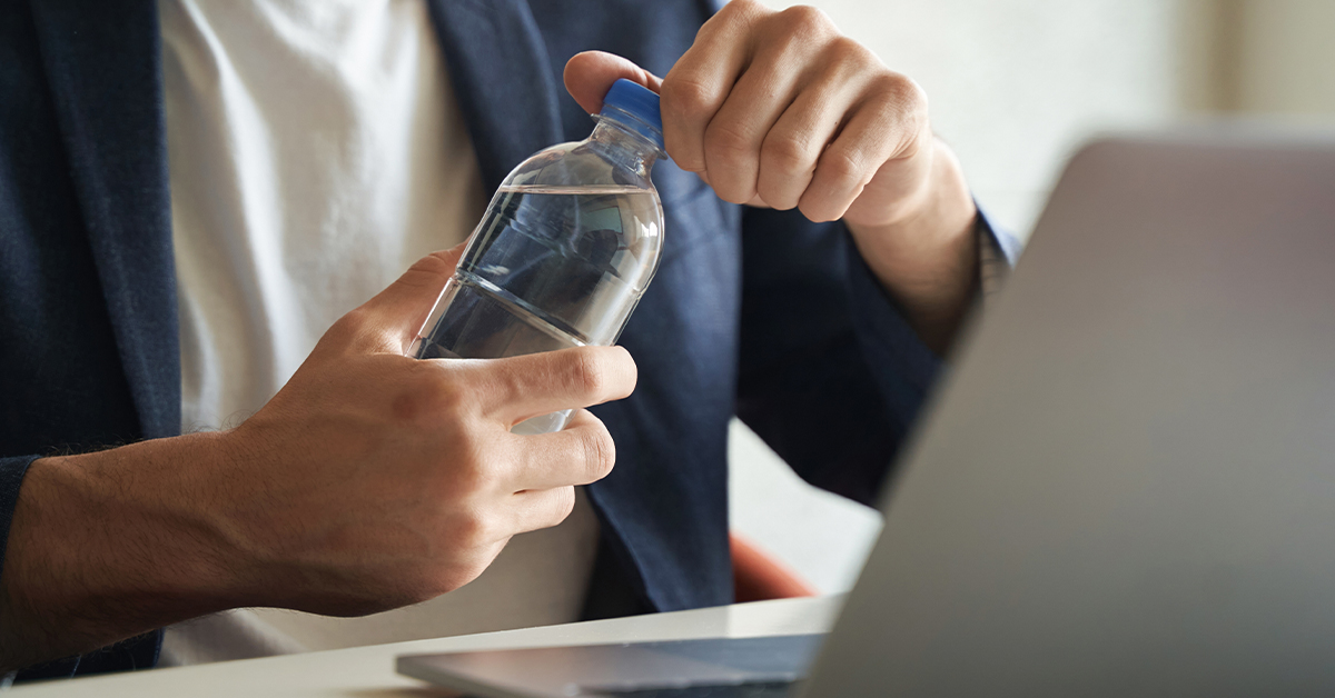 4 Ways Drinking Water Improves Hair Growth